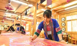 廣西三江：大力發展農民畫產業