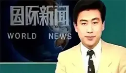 央視一哥張宏民罕見露面，近63歲帥氣不減當年，不婚不育網友惋惜