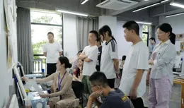 「我要畫成什麽樣的風格才能考上美院？」