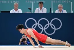 一路追分決不放棄 張博恒收獲個人全能銀牌