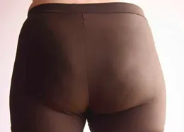 「莎頭」組合奪冠的唯一阻礙：這個短褲，真的太卡屁溝了