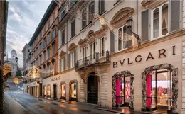 高仿包市場的背後：其實都在「玩命」