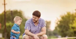 多鼓勵兒子這五個方面，他才會越來越強大！