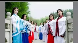 為什麽漢服總要扯上旗袍？