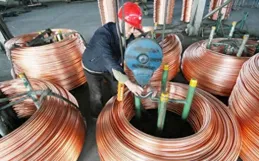 銅市風雲突變：高盛預測大跳水，散戶囤貨夢碎記