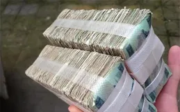 看看我20年前收藏的東西，到現在還沒賣出去，天天被村民們笑話