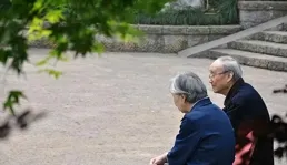 為什麽70歲之後，很多人不添衣服了？原因很現實