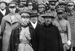 1955年，彭德怀看到此人的军衔，感叹说：他是少将，我顶多是中将