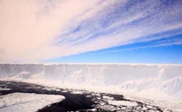 科學家將探索隱藏在南極冰中12萬年的未知世界