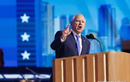 哈裏斯副手家族成員「曬照」支持川普，家族紛爭再度浮出水面？