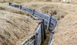 請求頻繁被拒，澤連斯基開始規劃後路，烏軍已開始建設地下兵工廠