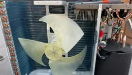 請問格力雲錦3匹櫃式空調的內機41.5kg，為啥比其他的3匹空調的內機重很多？