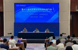 美方動作頻繁，中美關系似乎好轉，但需小心可能的策略拖延