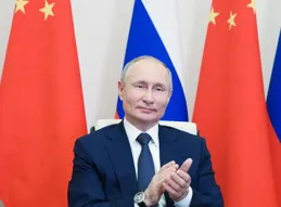 美方采取挑釁動作，回應我軍中將的警告，次日就挨了中方一記重拳