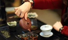 「茶葉都是人工香精」綠茶減肥紅茶養胃關於茶葉的謠言別輕信了