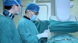 真探丨官方辟謠遵義一醫院「病人及家屬多人跳樓自盡」：不屬實，病人已回家