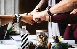 「碎碎念」探索命運的指南針——土星在黃道十二宮的意義