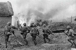 1939年，八路军队长缴获一件大衣，杨成武立刻判断：这回有大鱼