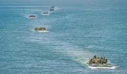 解放軍陸軍是海軍兩棲作戰的最大助力，下轄兩棲重型合成旅有底氣