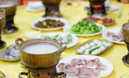 漫畫揭秘，夫妻過的幸不幸福，看看身材和長相就知道，值得細品