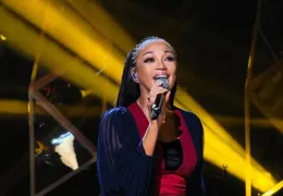 【下一戰歌手】第一期歌曲淺析：1首走調，1首有瑕疵，1首震撼！