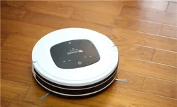 掃地機器人真的是懶人的福音嗎？橫測對比美的、石頭、科沃斯、雲鯨四台掃地機器人告訴你答案！