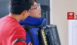 蘇醒發文給王錚亮撐腰，網友：看誰還敢欺負小亮哥，蘇醒真男人