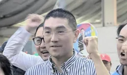 罷梁扮成「青鳥」飛出來？基隆人一看笑了：沒幾只小貓