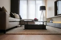 「瓷磚換成木地板後，我後悔了」！原因有4點，都是經驗和教訓