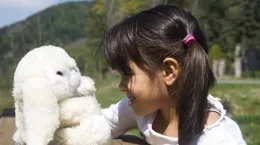 玩具暗示孩子的性格，偏愛這類玩具的娃普遍膽小怯懦，父母要註意