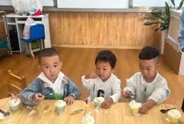 新學期，小朋友們快樂「入園」了！