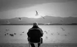 我是人間惆悵客。4首孤獨詩詞，細數寂寞就像一壇濃得化不開的酒