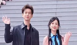 李現楊紫hi6甜蜜牽手，粉絲瘋狂應援！國色芳華即將上映！