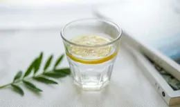 喝檸檬水補充維生素C有用嗎？