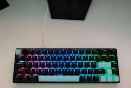 8k報酬率的磁軸鍵盤，百元不到，真的要那麽卷嗎？