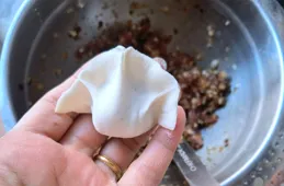 明日臘八節，無論窮富記得「吃2樣，做2事」遵循老傳統，迎福納祥安康迎年！