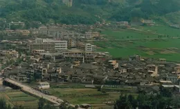 外婆留下塊破布，表姐說不值錢扔了，86歲老裁縫顫抖著說：這是？