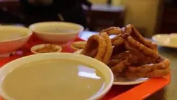 當吃到好吃的食物時，真的會連續吃上一段時間，原來大家都一樣