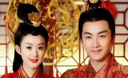 曾與趙麗穎傳緋聞，迎娶陳妍希閃離，現與毛曉彤陷入戀情風波