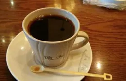 陳丹青表示咖啡不能用玻璃杯裝，為什麽？到底是咖啡文化渲染還是容器會影響口感還是有其他原因呢？