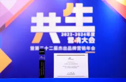 定位向「下」、追求向「上」，茶瀑布沖破新茶飲「內卷」