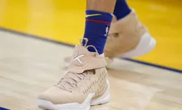 紡服楊欣丨安踏體育：FILA增長超預期，25年雙位數指引