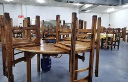 重慶一火鍋店售出上千張團購券後跑路？消費者、員工、供應商四處維權