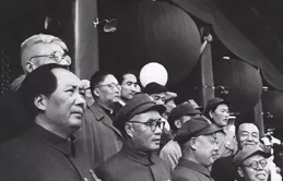 吳奇偉有多奇？率部追了紅軍兩萬裏，卻在開國大典時登上了天安門