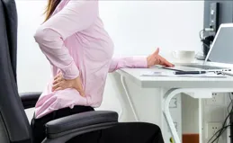 經常手腳冰涼的人，多半是沒做好3件事，沒事多吃這3菜，保暖防寒