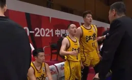 12分逆轉青島後，戳穿了廣東男籃的真正實力，狐貍尾巴藏不住了