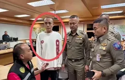 王星終於回家了!十幾名泰警護送，女友依偎同行，更多細節曝光