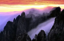 蘇軾的絕筆詩，兩次提到廬山煙雨和錢塘江潮，背後到底有何隱情？