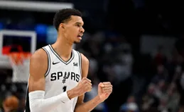 27+29+33！帶隊3連勝，火箭果然賭贏了，超新星悄悄崛起