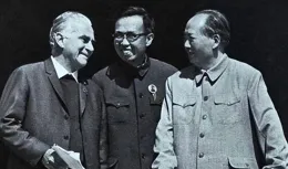 1972年毛主席會見尼克森，1個多月前突然休克，經搶救才醒過來